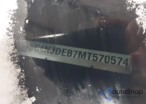 2021 Jeep Compass 80Th Anniversary 4X4 from USA, damaged, VIN 3C4NJDEB7MT570574